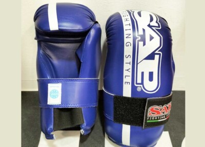 Guanto Point Fighting SAP Blu
